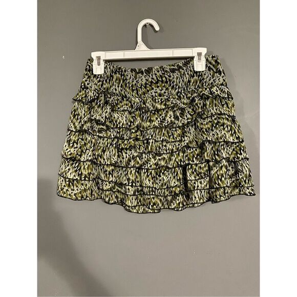 Rue 21 Ruffle Mini Skirt Size Small - Picture 1 of 4